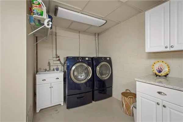 $339,900 | 45 Hennig Drive, Pittsburgh, PA 15236
