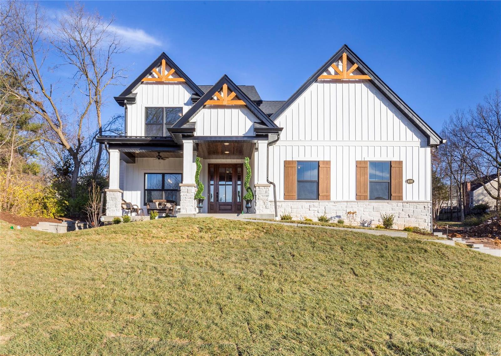 658 Brook Valley Road St. Louis, MO 63122 - Photo 3 of 62 Gallery Image 3