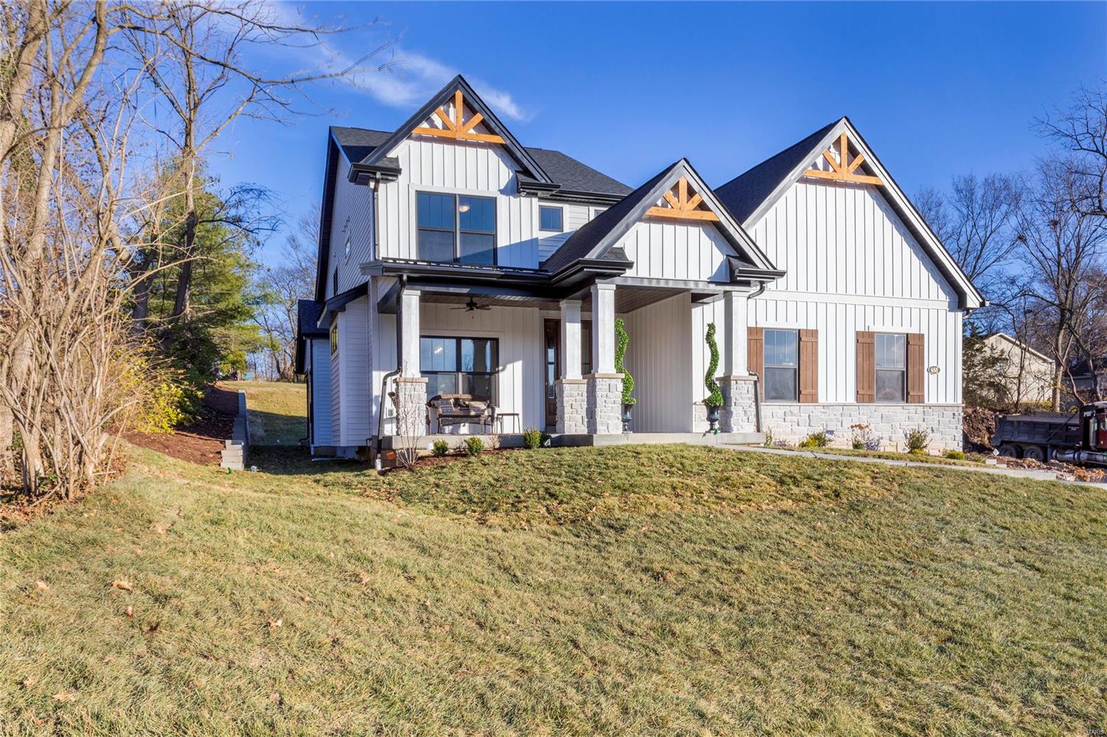 658 Brook Valley Road St. Louis, MO 63122 - Photo 4 of 62 Gallery Image 4