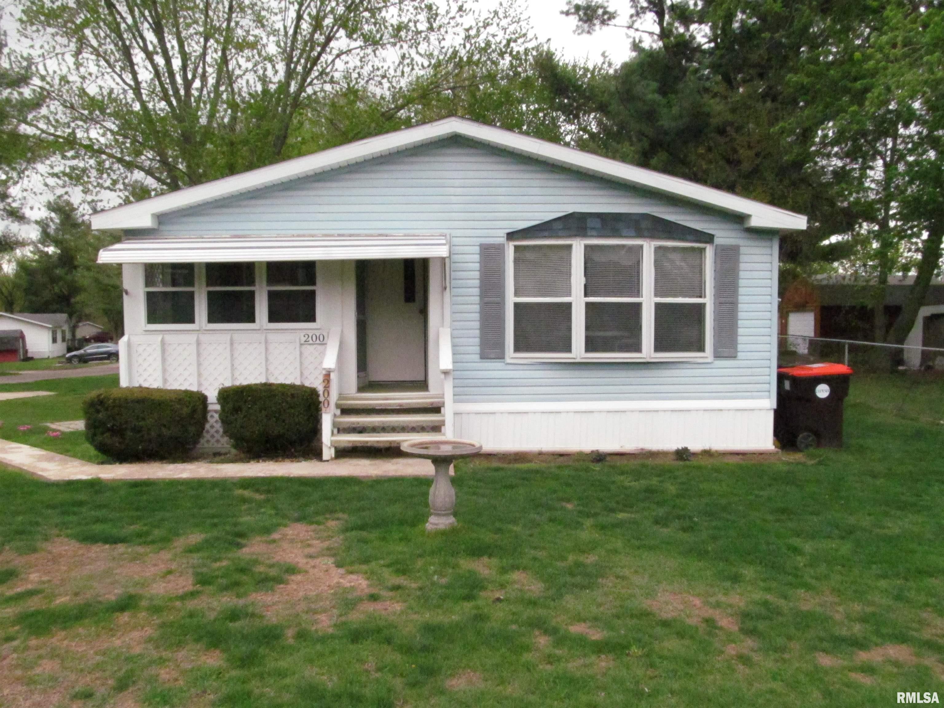 701 Fischer Road, Unit 200 Creve Coeur, IL 61610 - Photo 1 of 13 Gallery Image 1