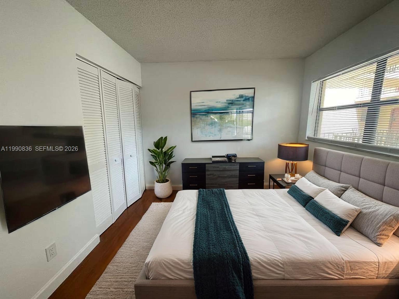 3410 Foxcroft Road, Unit 213 Miramar, FL 33025 - Photo 15 of 20 2nd Bedroom