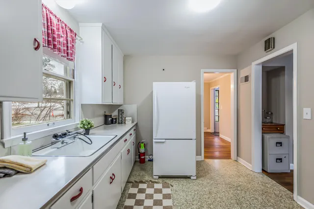 $460,000 | 1809 East Stadium Boulevard, Ann Arbor, MI 48104