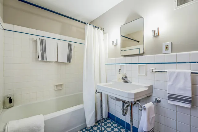 $460,000 | 1809 East Stadium Boulevard, Ann Arbor, MI 48104