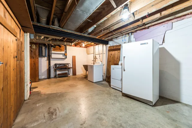 $460,000 | 1809 East Stadium Boulevard, Ann Arbor, MI 48104