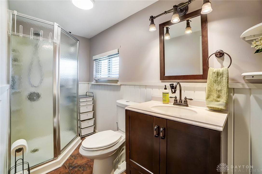 4780 Bigger Road Kettering, OH 45440 - Photo 20 of 27 2nd floor full bath