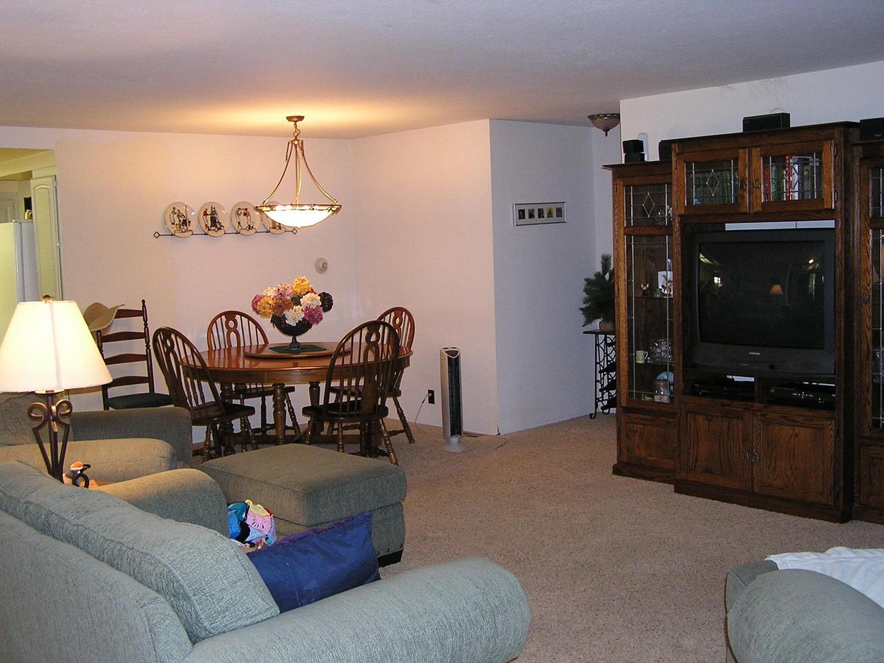 35250 Deer Flat Road Shingletown, CA 96088 - Photo 4 of 8 Dining Area