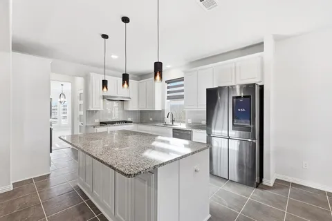 $750,000 | 521 Christie Crossing, Celina, TX 75009