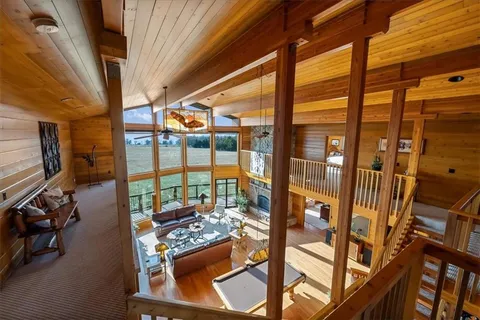 $3,250,000 | 521 North 1450th Road, Lawrence, KS 66049