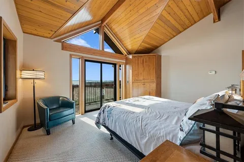 $3,250,000 | 521 North 1450th Road, Lawrence, KS 66049