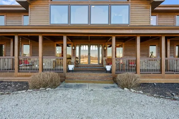 $3,250,000 | 521 North 1450th Road, Lawrence, KS 66049