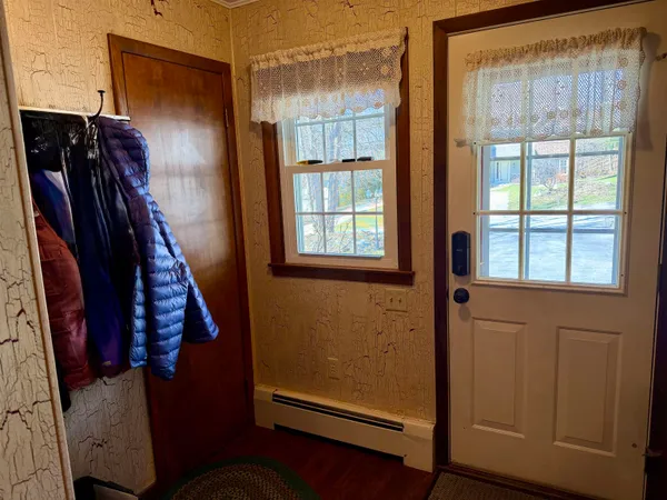 $479,900 | 2 Robinwood Lane, Rutland, VT 05701