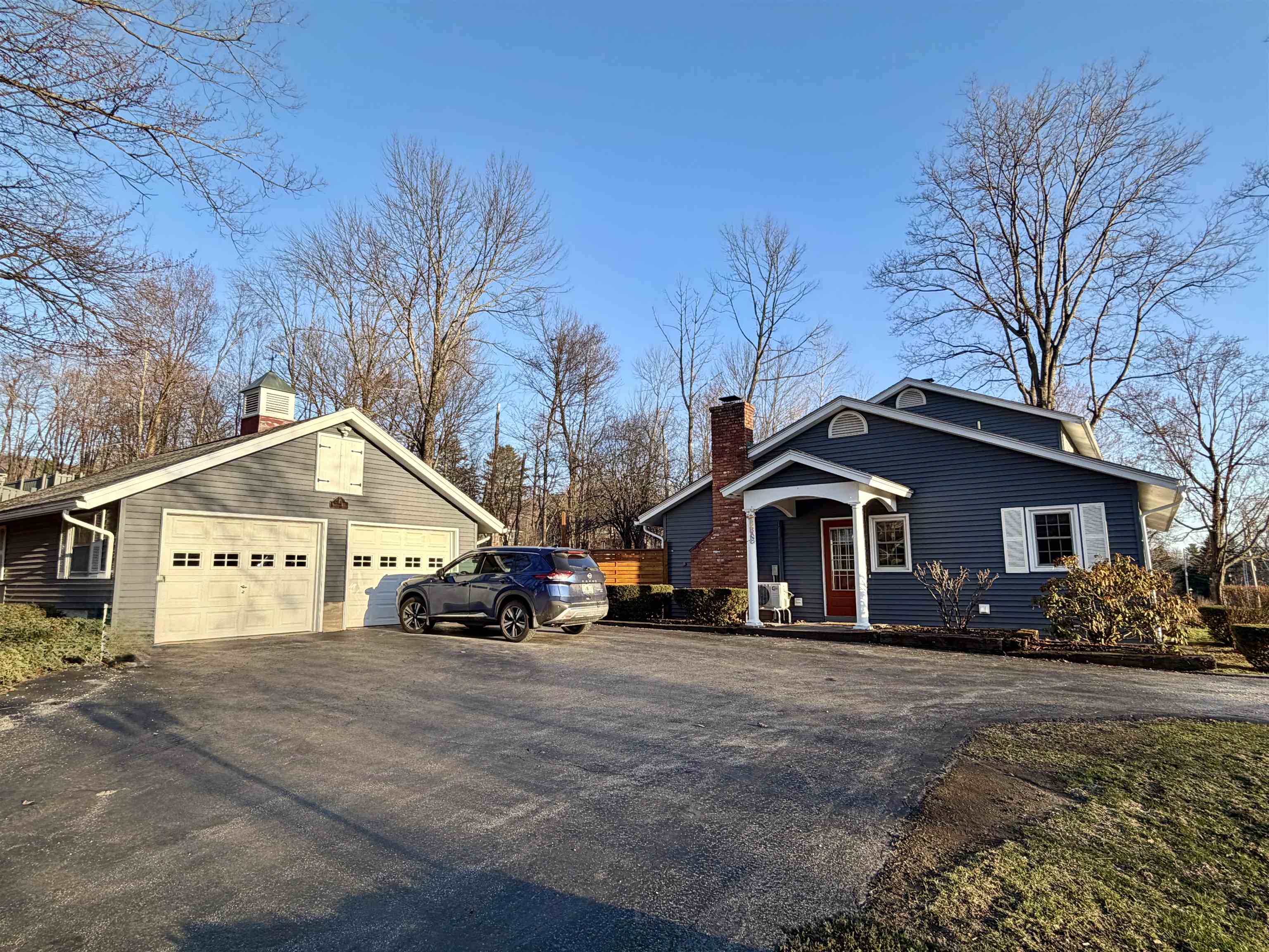 2 Robinwood Lane Rutland, VT 05701 - Photo 2 of 50