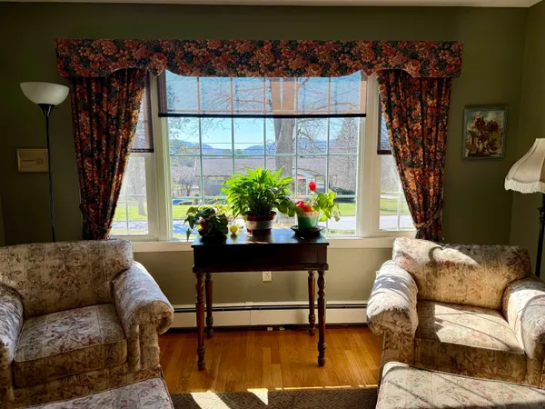 $479,900 | 2 Robinwood Lane, Rutland, VT 05701