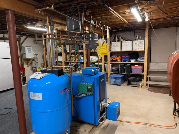 $479,900 | 2 Robinwood Lane, Rutland, VT 05701