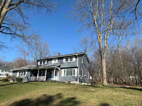 $479,900 | 2 Robinwood Lane, Rutland, VT 05701