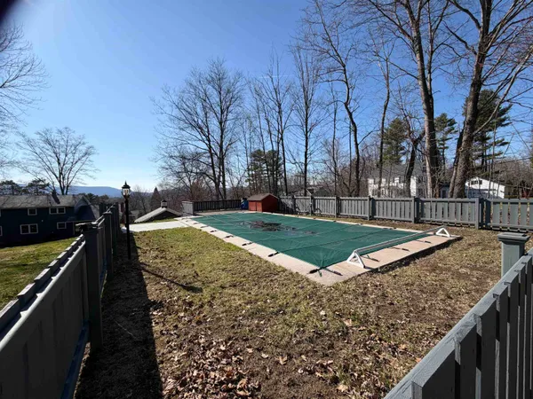 $479,900 | 2 Robinwood Lane, Rutland, VT 05701