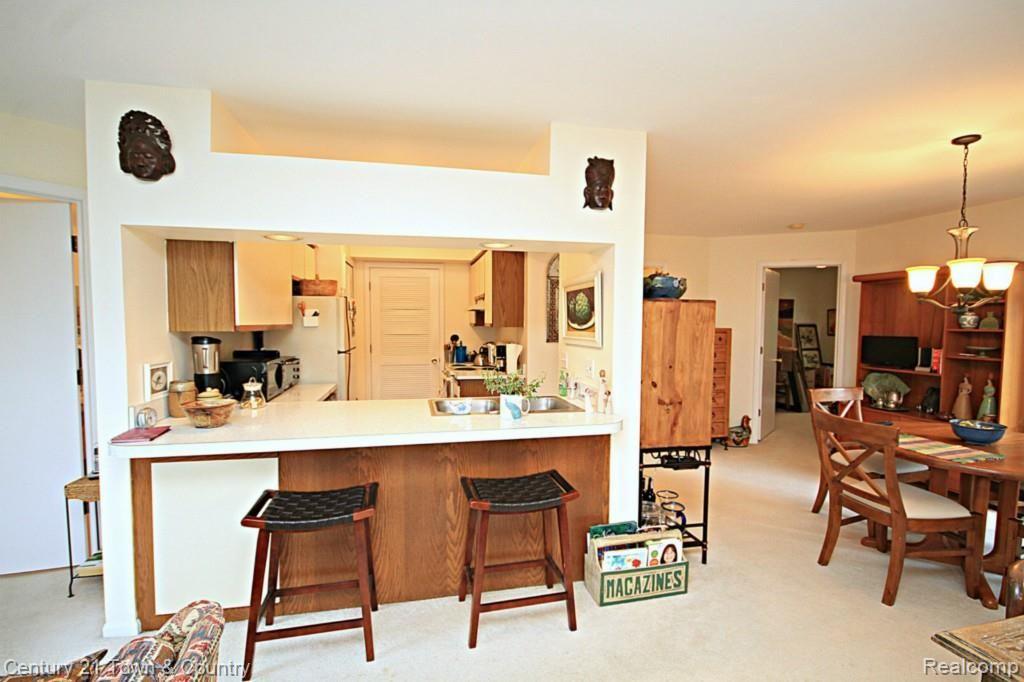 1506 Meadowside Drive Rochester, MI 48307 - Photo 11 of 21