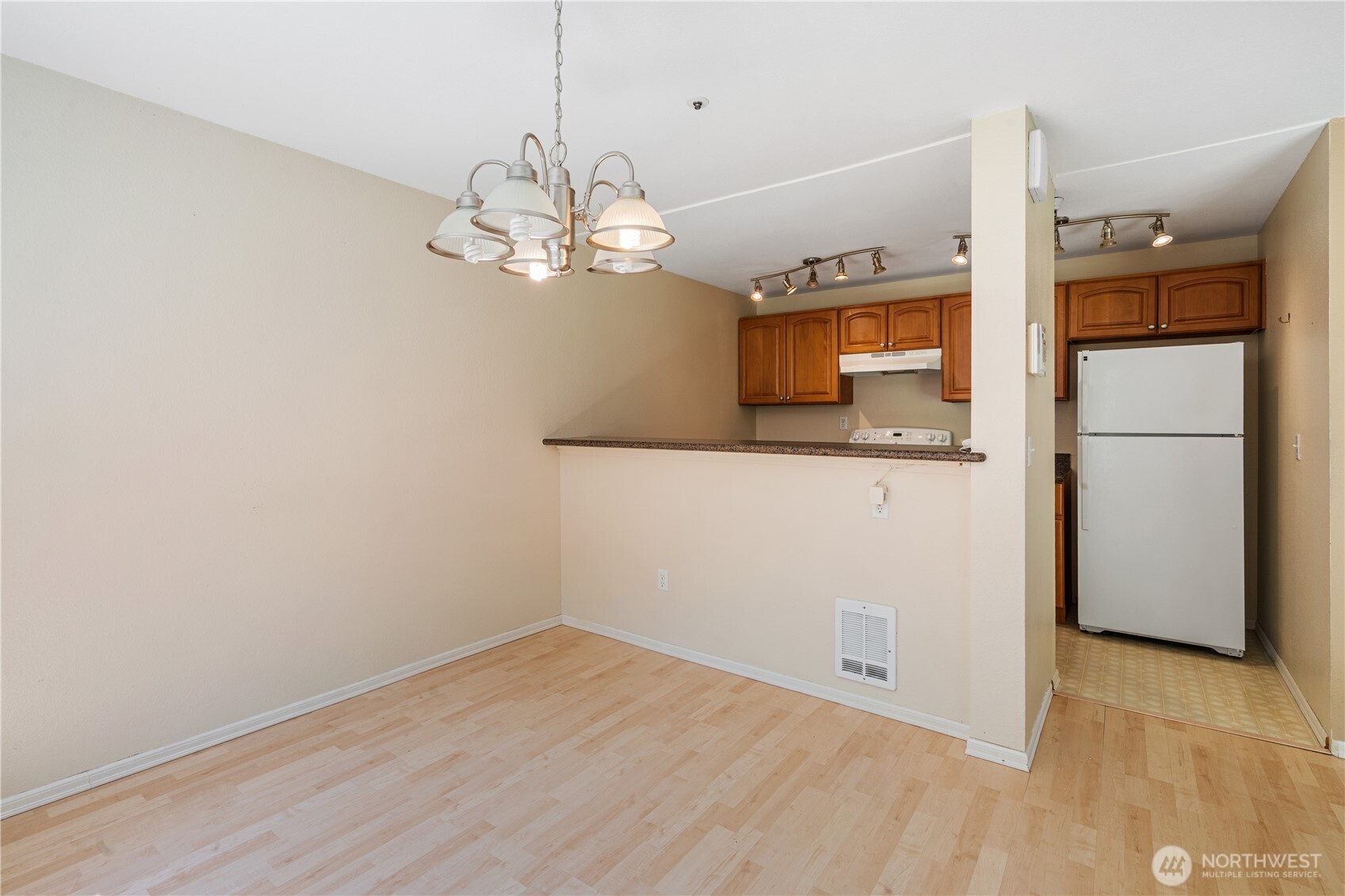 7453 Newcastle Golf Club Road, Unit B103 Newcastle, WA 98059 - Photo 7 of 26
