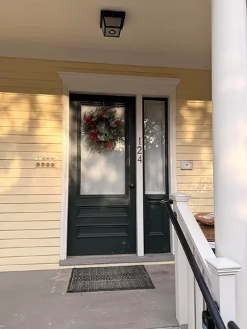 $399,900 | 124 Pleasant Street, Unit B, Portland, ME 04101