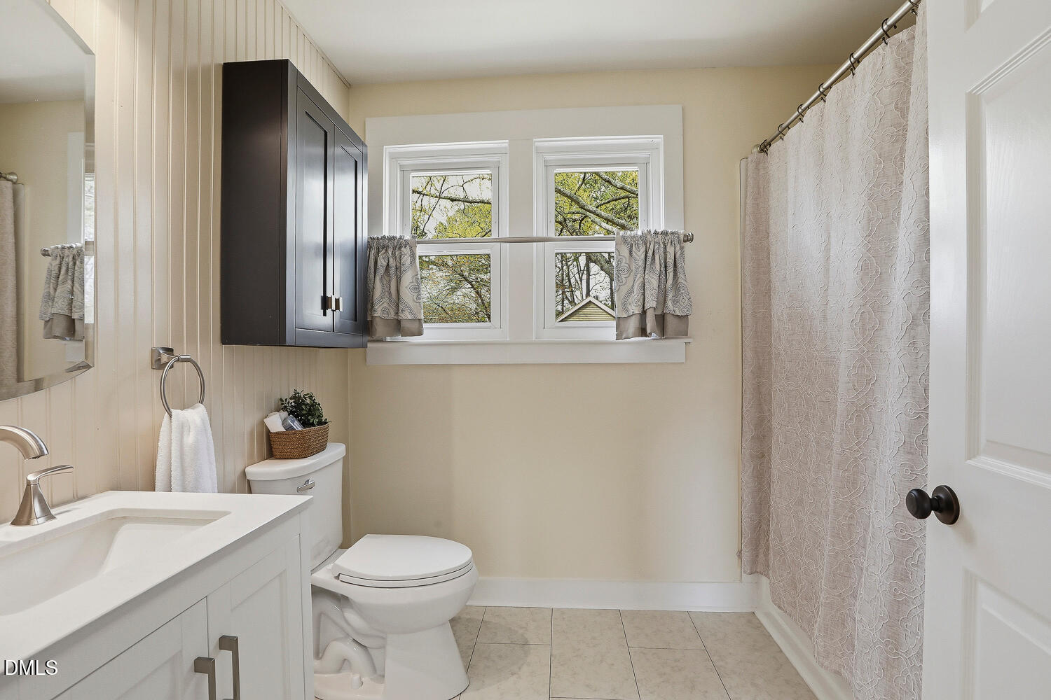 6023 Sentinel Drive Raleigh, NC 27609 - Photo 34 of 53 6023 Sentinel Dr Raleigh NC-large-038-04