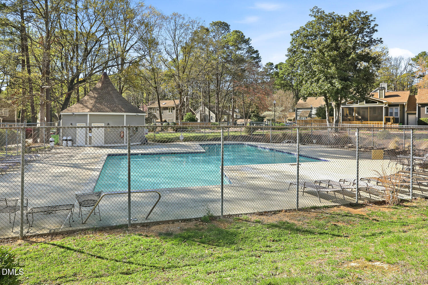 6023 Sentinel Drive Raleigh, NC 27609 - Photo 45 of 53 6023 Sentinel Dr Raleigh NC-large-048-05