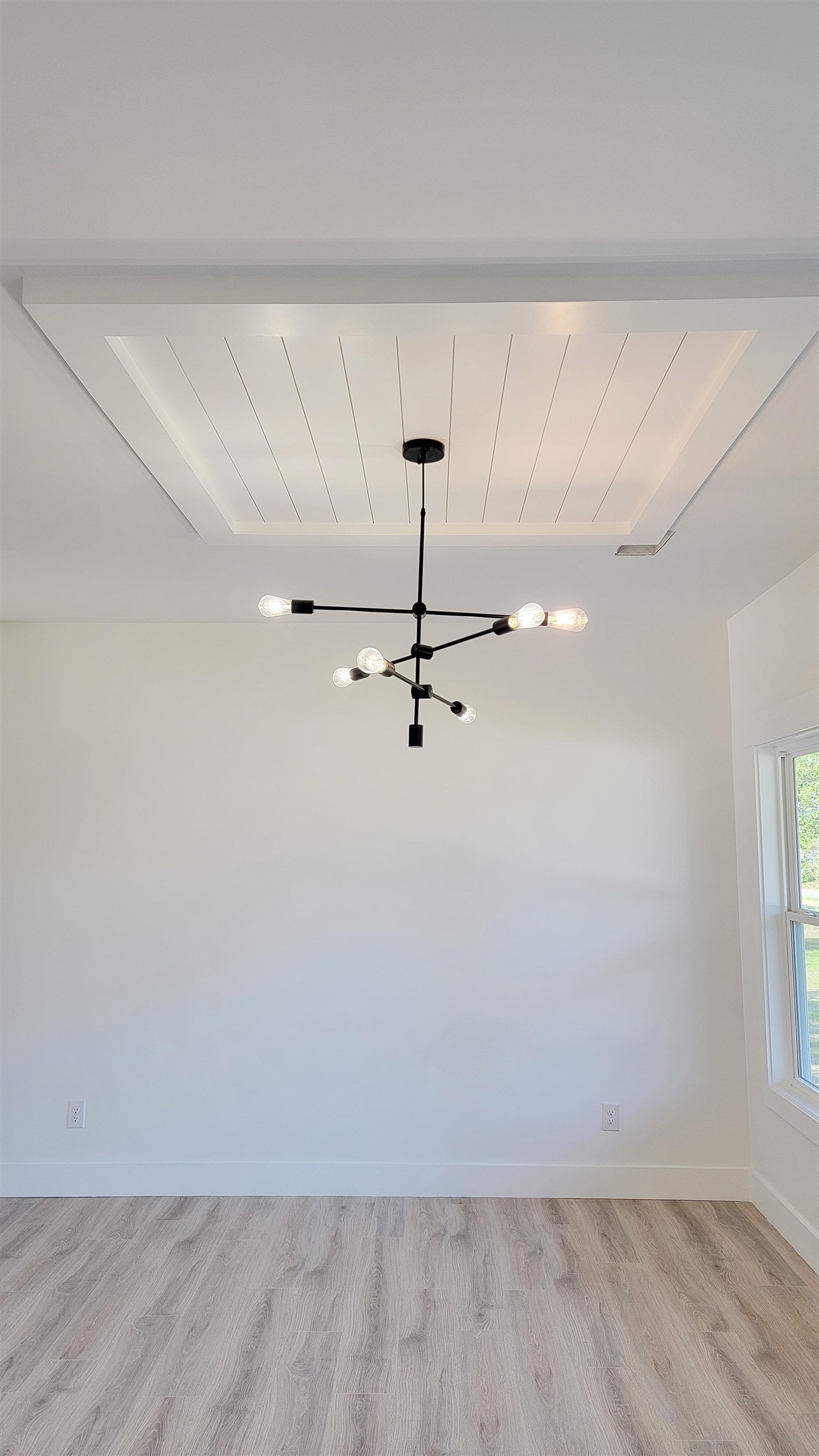 1770 Davis Road Woodruff, SC 29388 - Photo 10 of 31