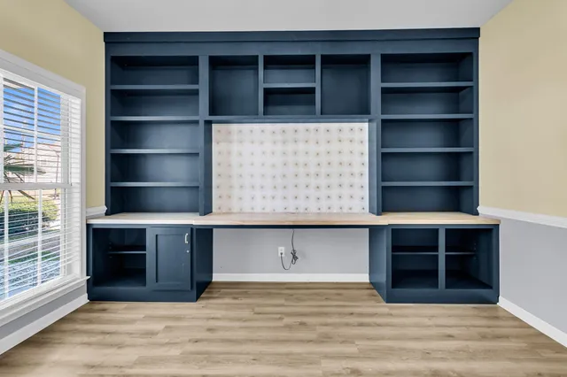 $3,400 | 7478 Hawks Circle, Hanahan, SC 29410