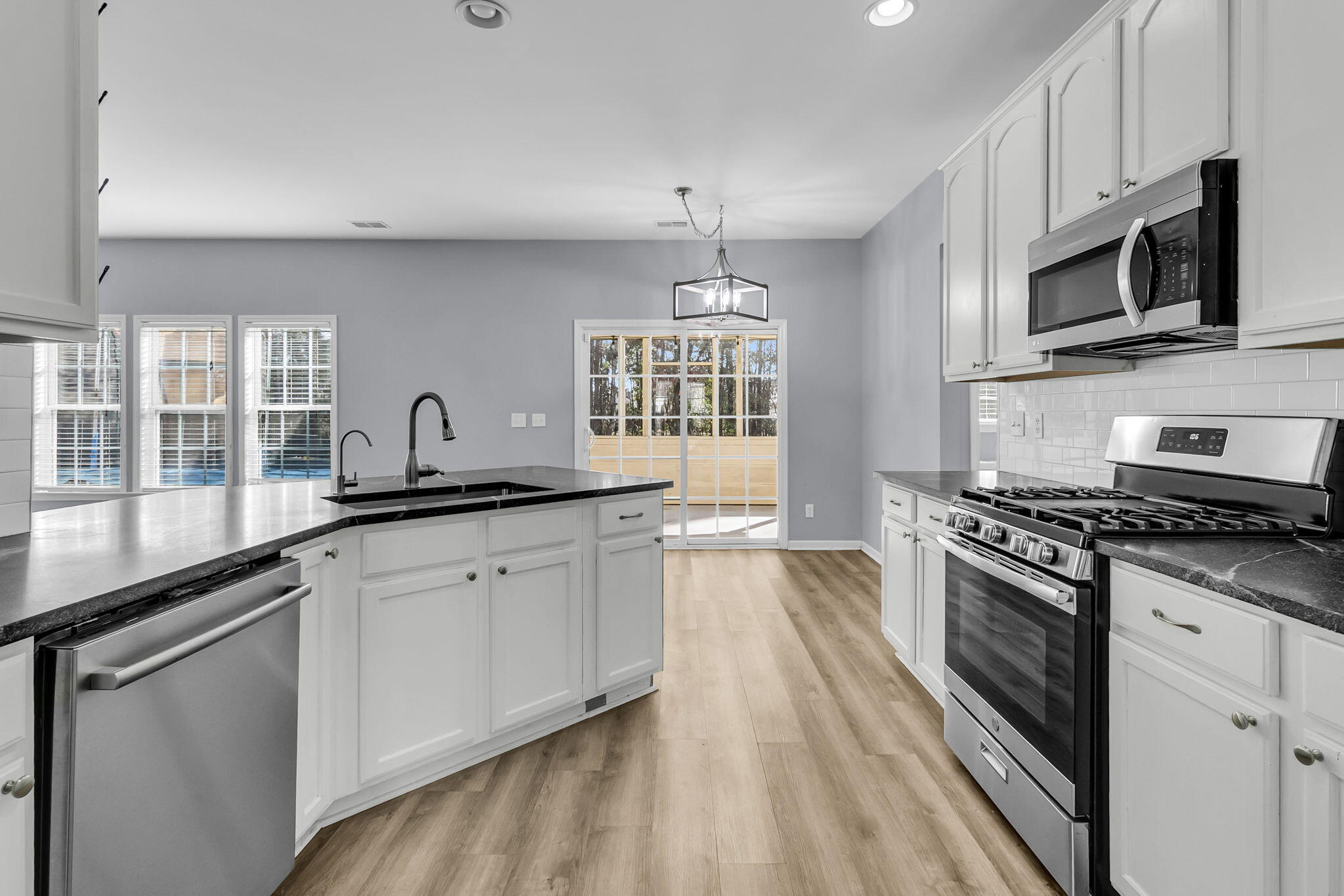 7478 Hawks Circle Hanahan, SC 29410 - Photo 37 of 56 CREM - 7478 Hawks Cir-46