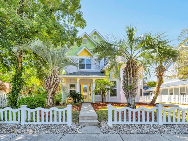 $888,800 | 4586 Woodwind Drive, Destin, FL 32541