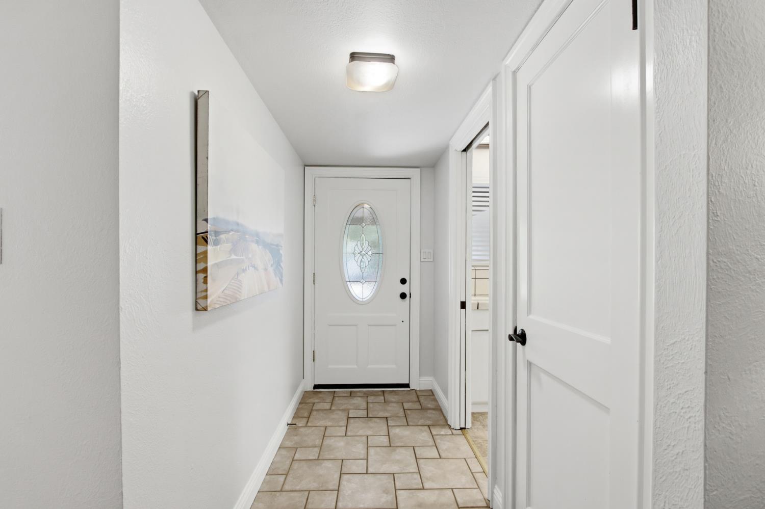 527 Rutgers Drive Davis, CA 95616 - Photo 5 of 50