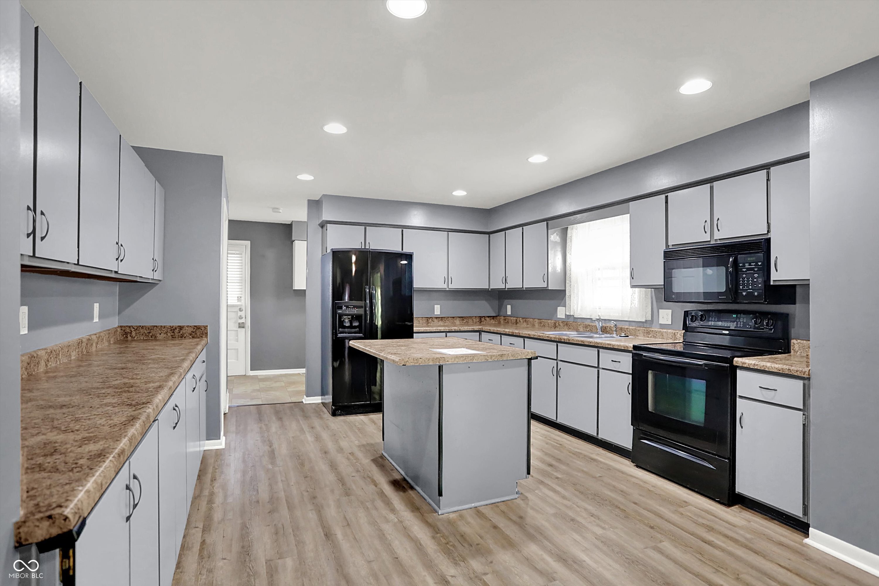 716 Maple Lane Westfield, IN 46074 - Photo 10 of 30