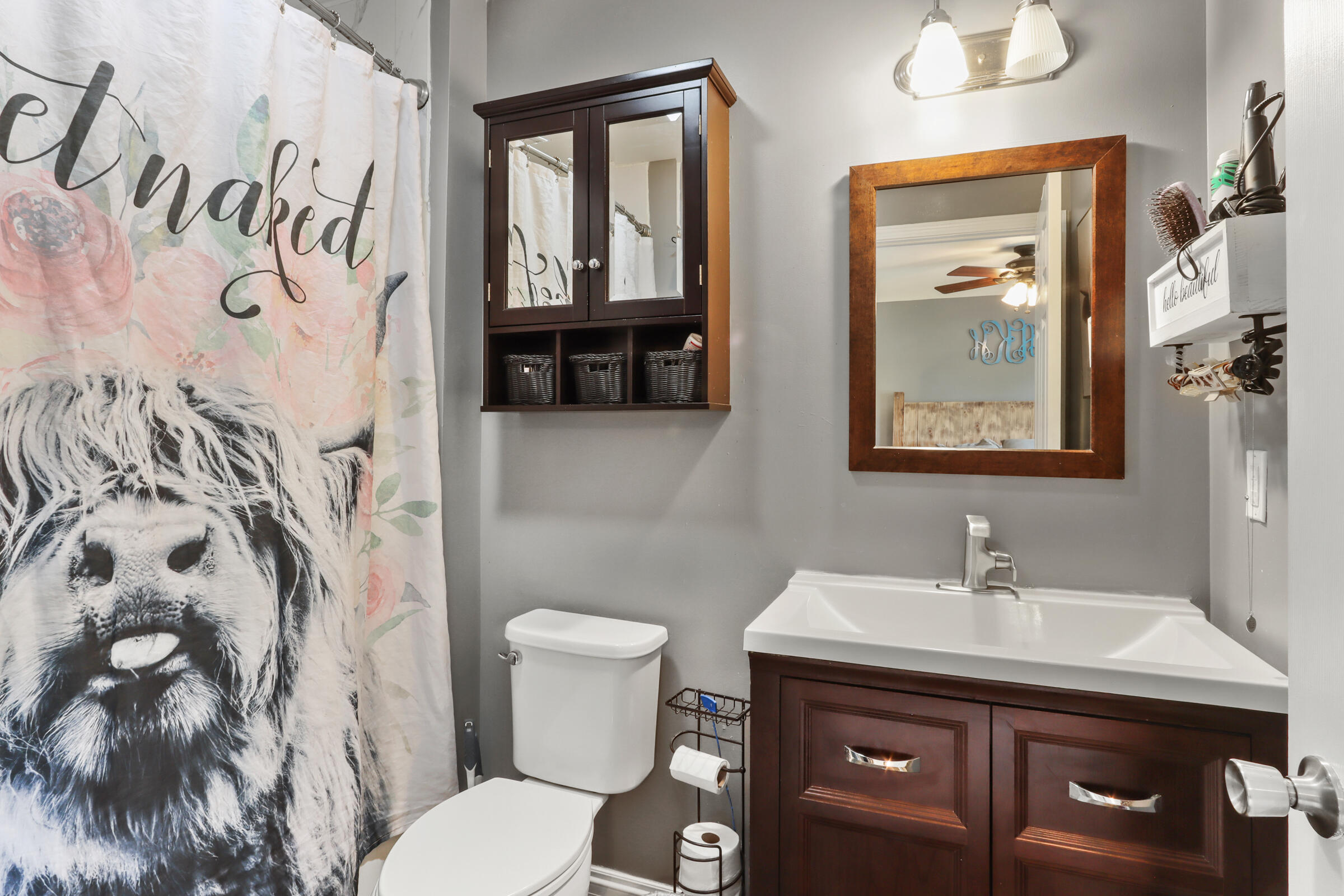 320 South 6th Street Delavan, WI 53115 - Photo 18 of 29 Primary Bath