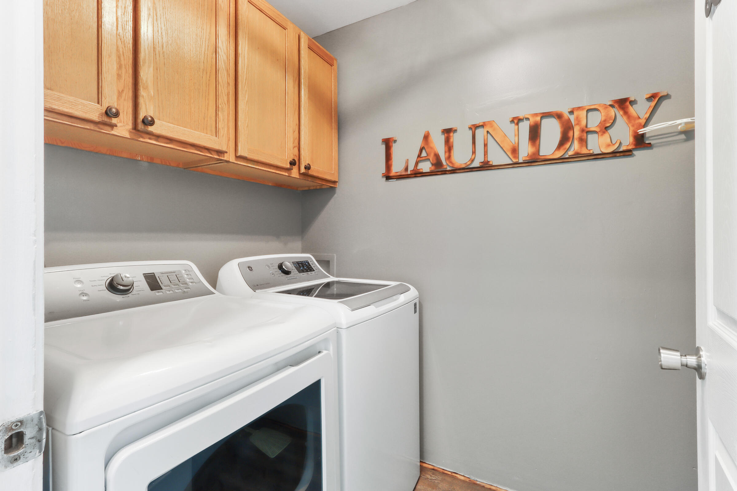 320 South 6th Street Delavan, WI 53115 - Photo 8 of 29 Laundry