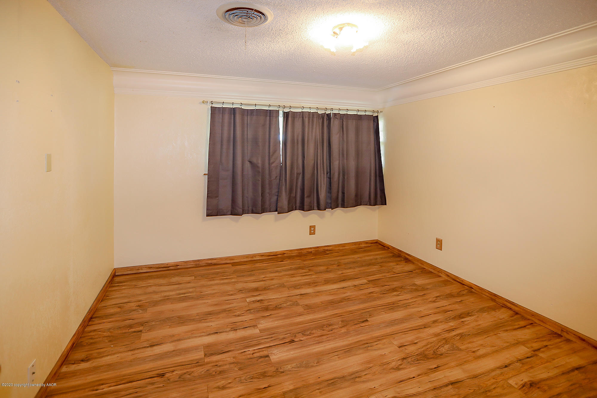 7730 Crawford Road Amarillo, TX 79108 - Photo 16 of 34 2nd Bedroom