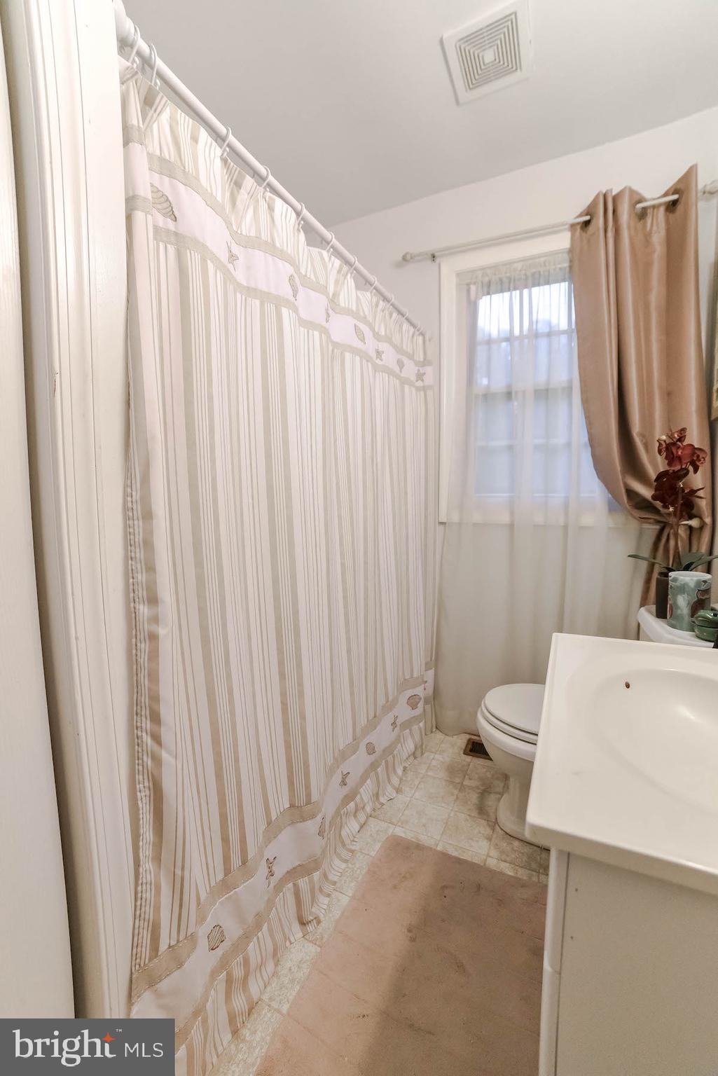 18997 Three Notch Road Lexington Park, MD 20653 - Photo 29 of 33 with tub and shower