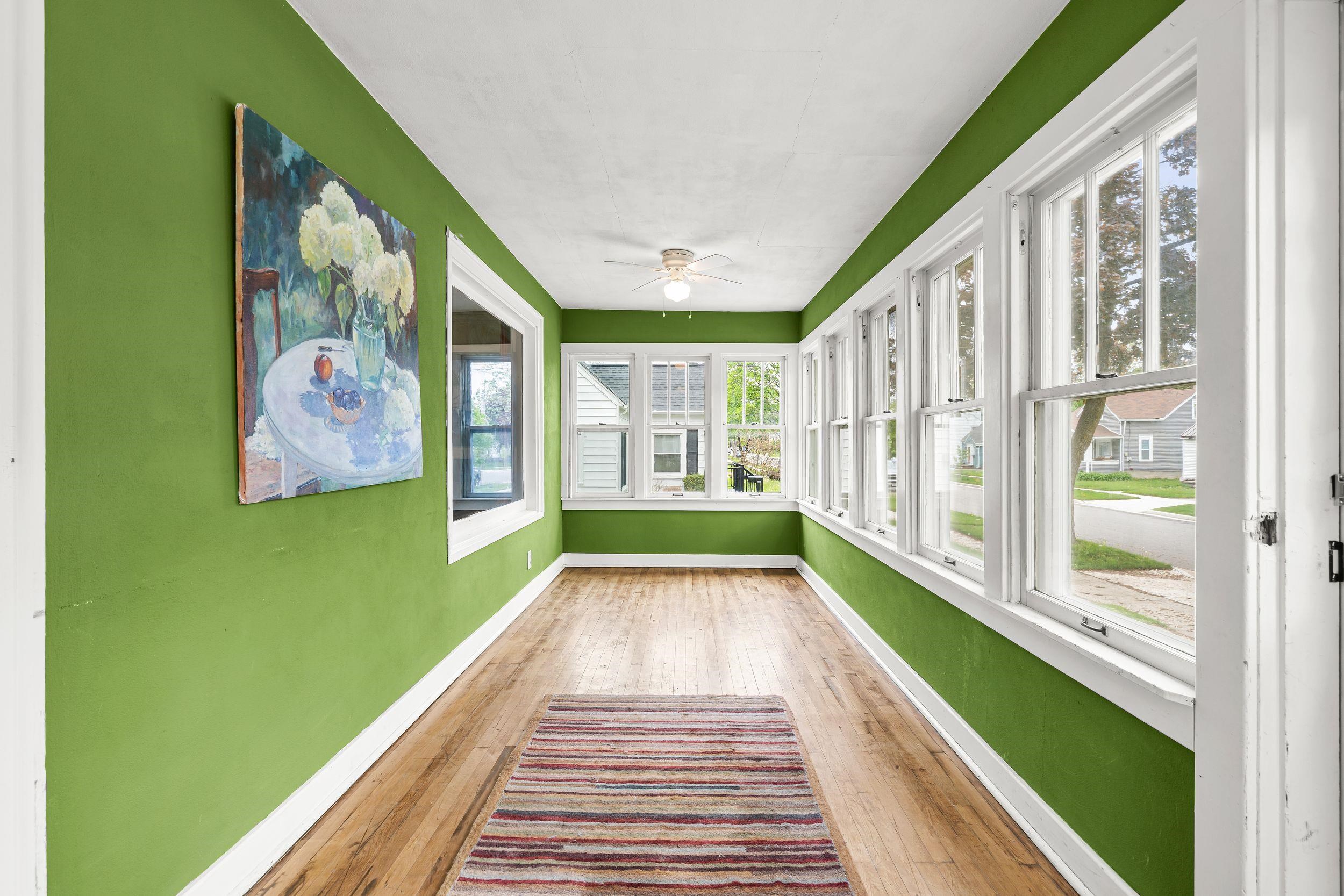 1631 North Alvin Street Appleton, WI 54911 - Photo 8 of 34