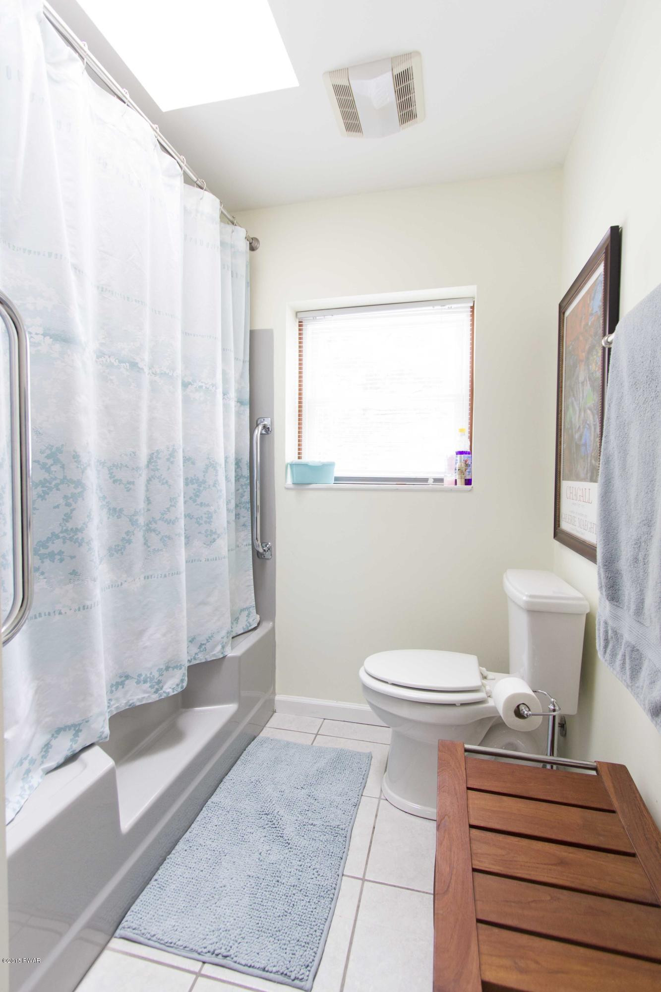 155 Garrity Road Hawley, PA 18428 - Photo 19 of 35 Gallery Image 19