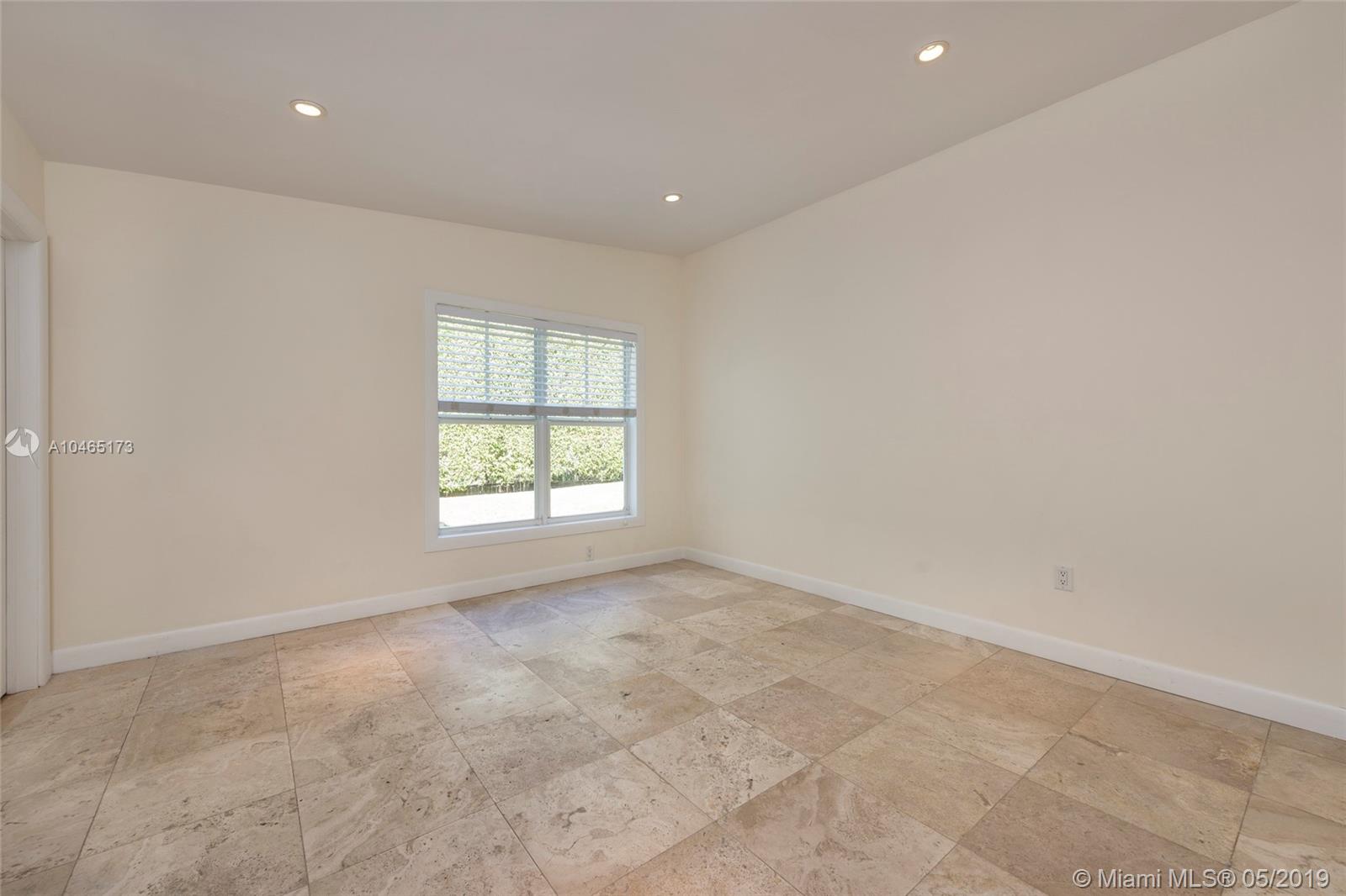 571 Harbor Drive Key Biscayne, FL 33149 - Photo 34 of 35 4 Bedroom