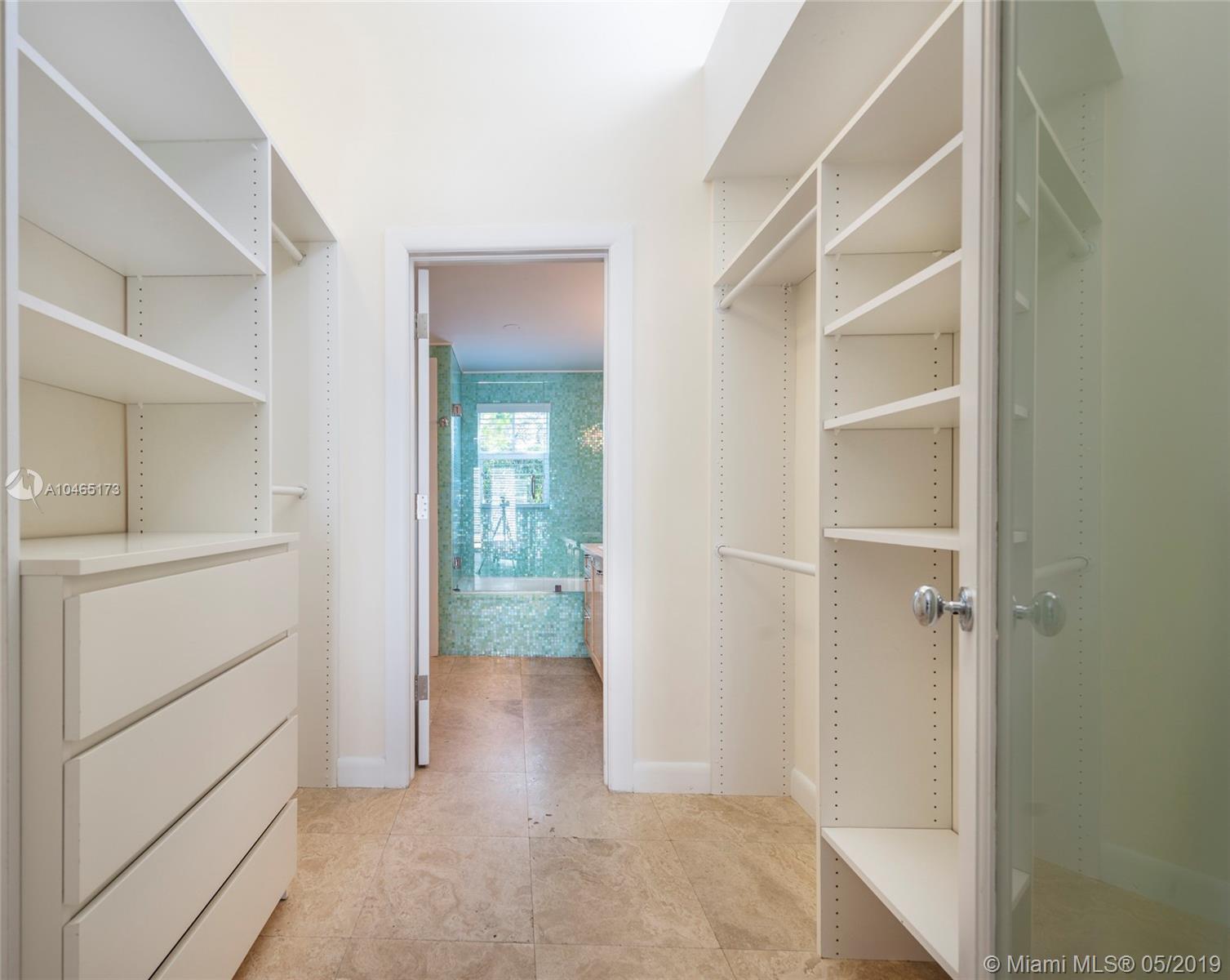 571 Harbor Drive Key Biscayne, FL 33149 - Photo 10 of 35 Gallery Image 10