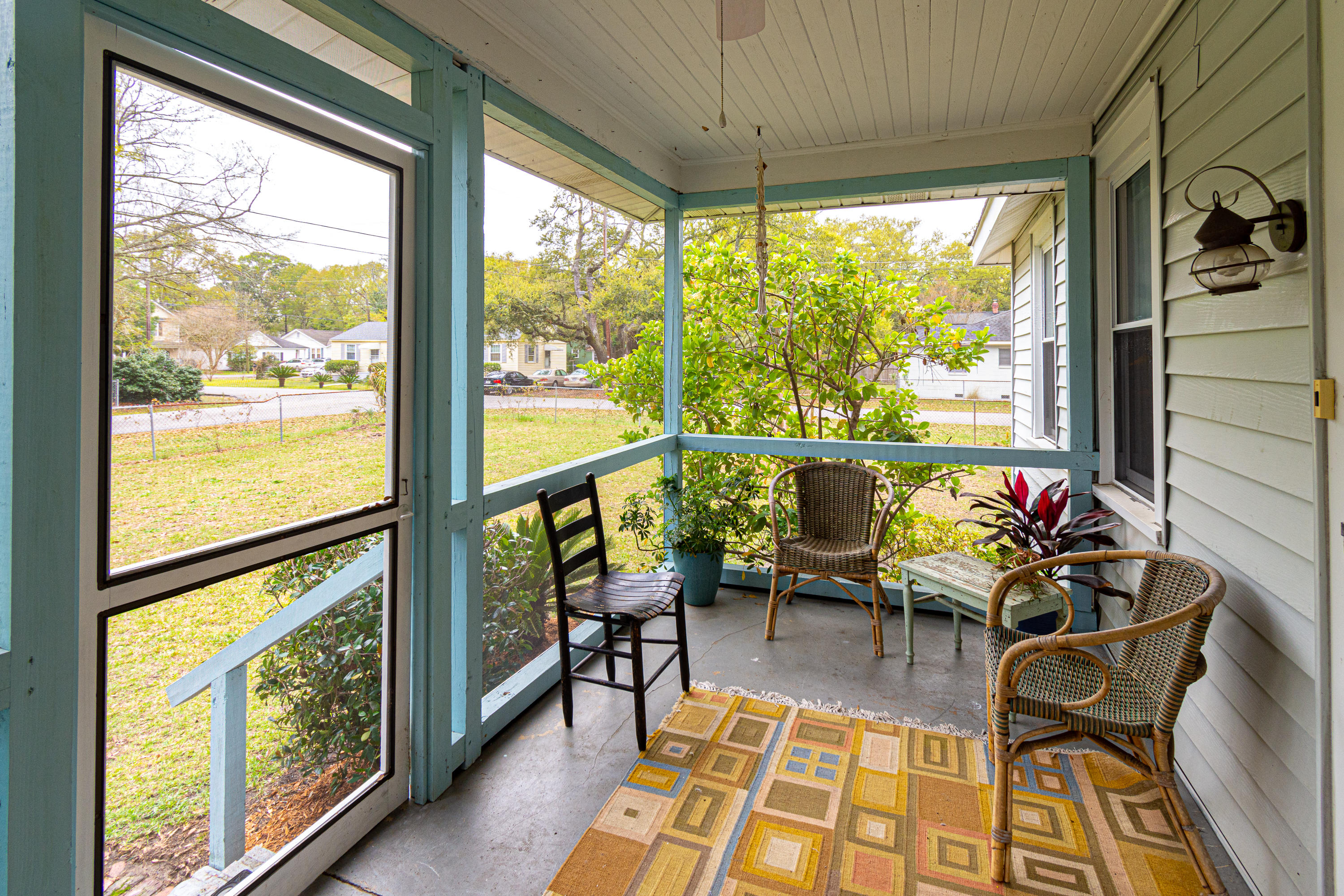 1546 Gardenia Road Charleston, SC 29407 - Photo 3 of 16 FrontPorchHayes-03242020
