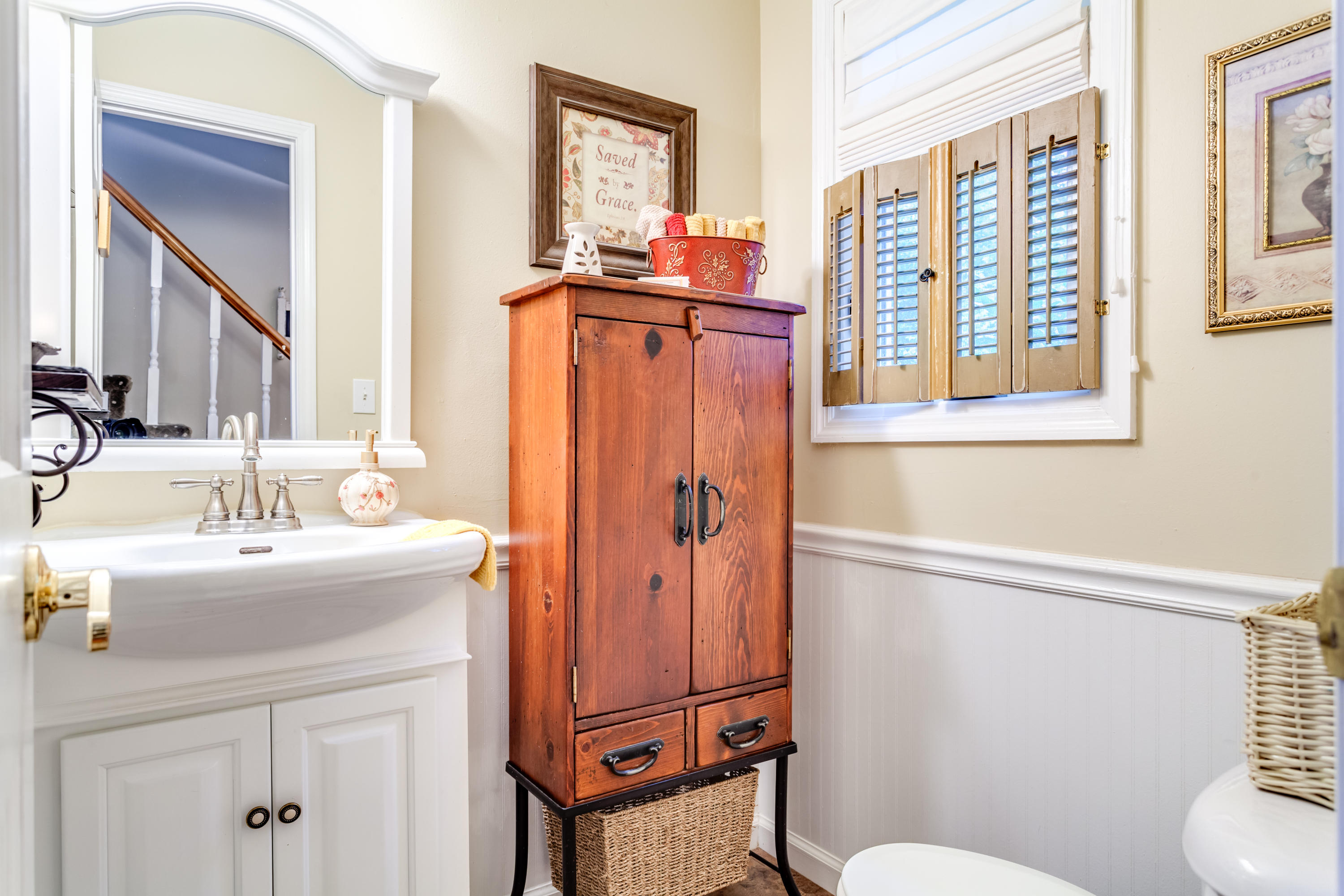 314 Chestnut Ridge Road Kingston, TN 37763 - Photo 6 of 31 Half Bath on Main