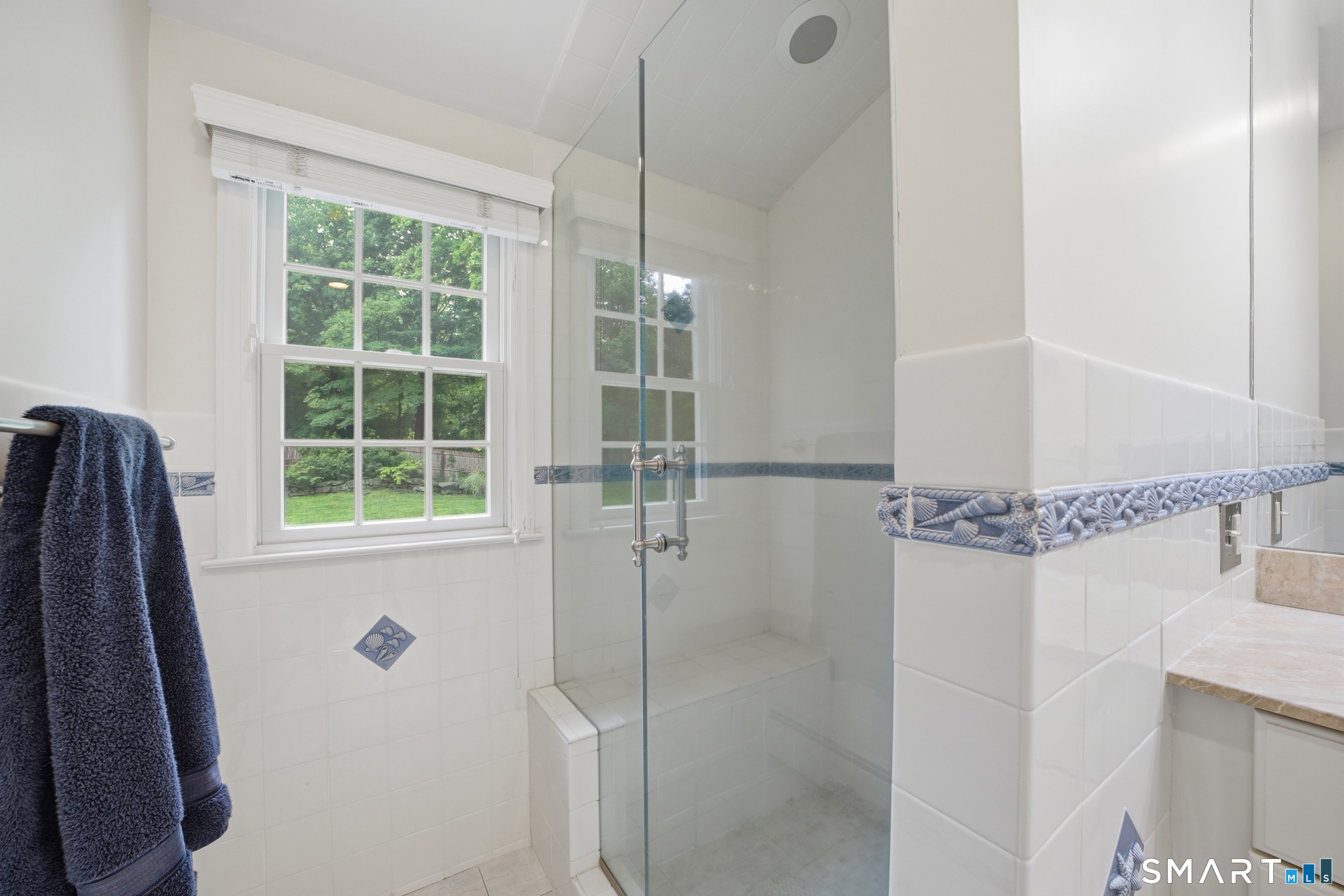14 Woodchuck Lane Ridgefield, CT 06877 - Photo 23 of 39 Upper Level Primary Bathroom