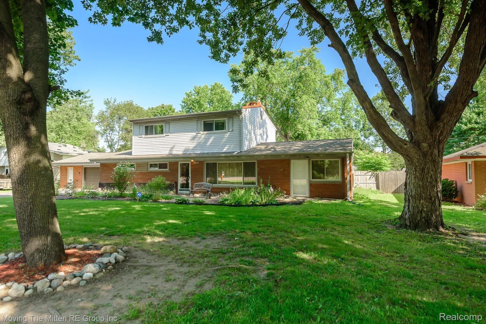 41834 Savage Road Belleville, MI 48111 - Photo 53 of 60 mtm_41834_savage-40.jpg