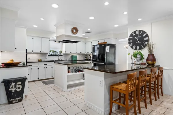 $499,900 | 53 Camden Place, Corpus Christi, TX 78412