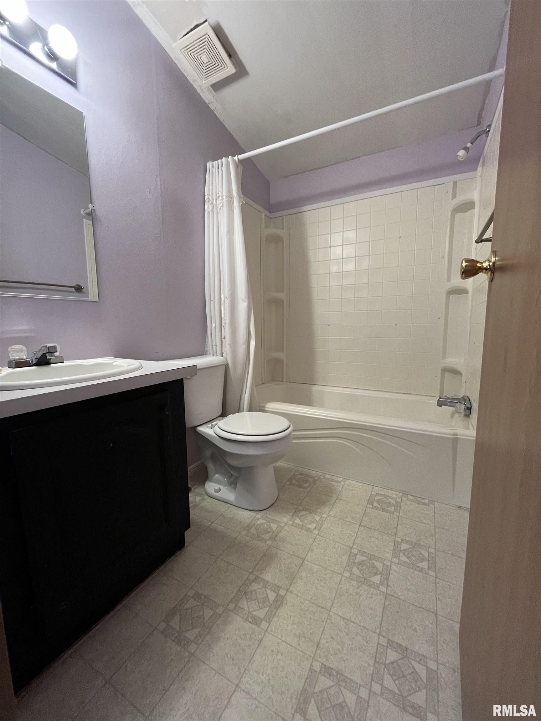 1515 North Lincoln Avenue, Unit 39 Springfield, IL 62702 - Photo 11 of 15