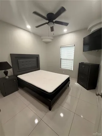 $1,500 | 204 West Rutherford Avenue, Unit 4, Edinburg, TX 78541