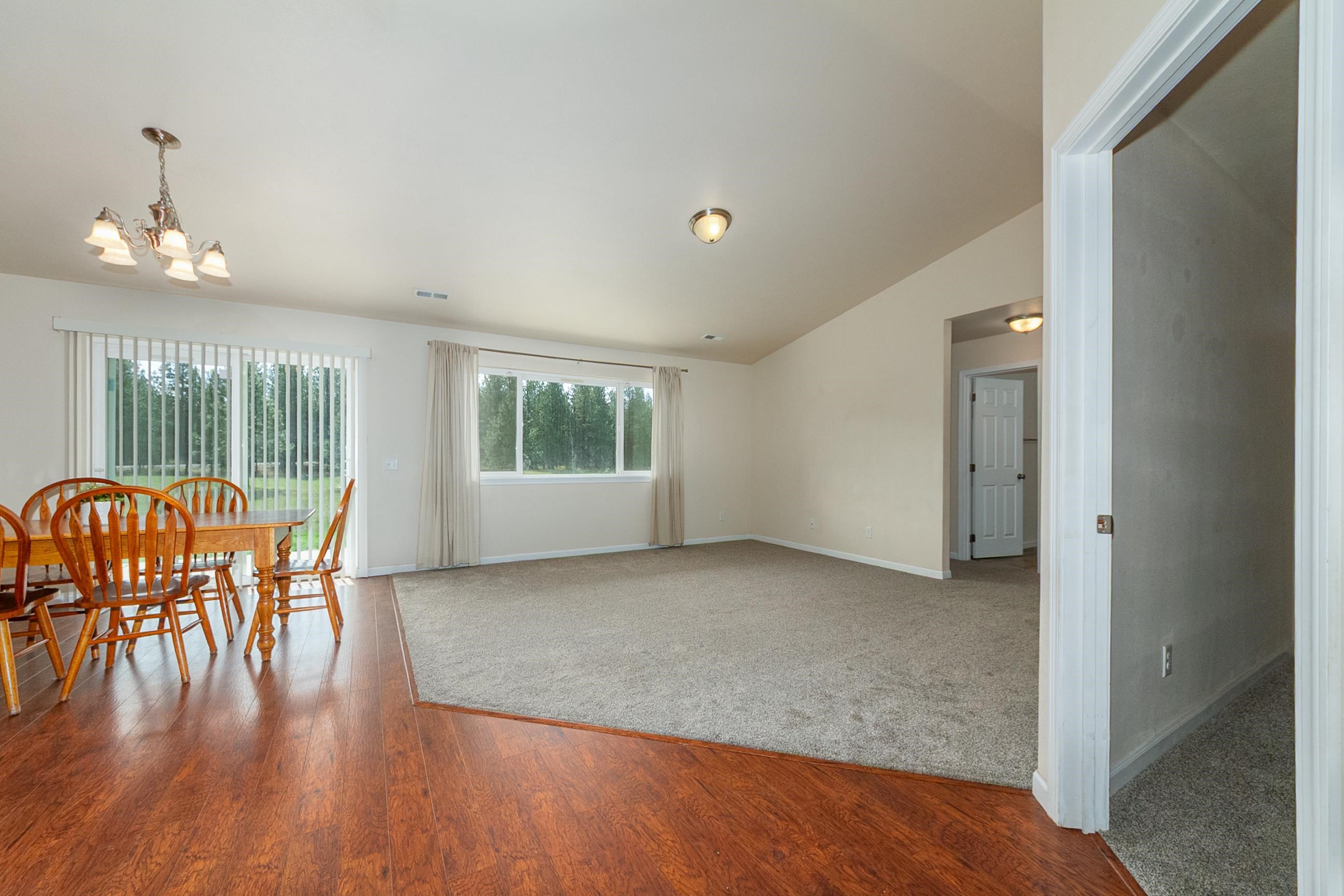 27509 North Perry Road Chattaroy, WA 99003 - Photo 7 of 50
