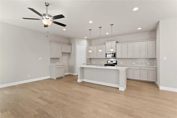 $3,050 | 175 Mccartt Drive, Lewisville, TX 75067