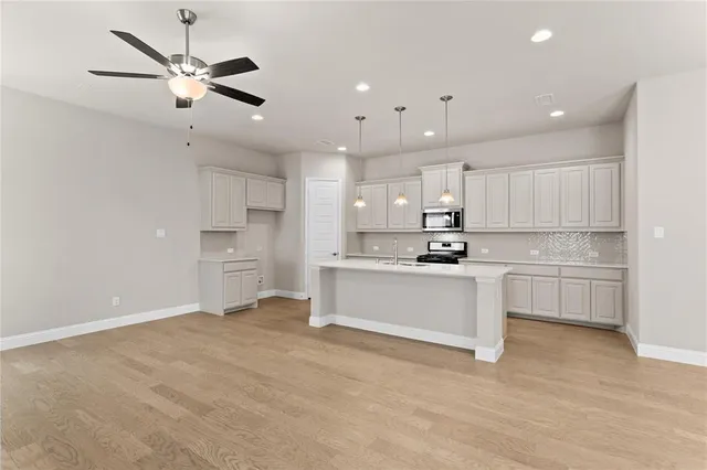 $3,100 | 175 Mccartt Drive, Lewisville, TX 75067