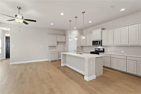 $3,050 | 175 Mccartt Drive, Lewisville, TX 75067